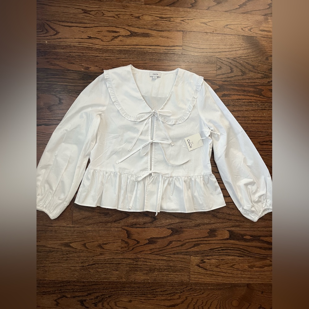NWT  White Peter Pan Collar Ruffle Tie-Front Blouse SZ S
